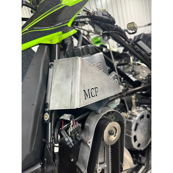 BDX Catalyst Oil Tank Guard