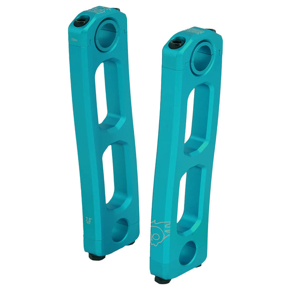 CFR Knucks Risers V2